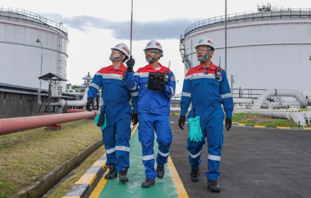 Pertamina tanam ribuan pohon